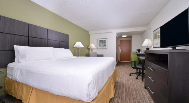 Номер Deluxe Holiday Inn Express Hotel & Suites Mooresville - Lake Norman by IHG