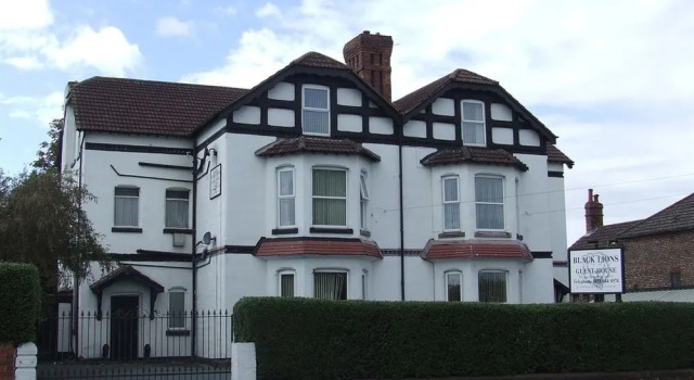 Black Lions Guest House
