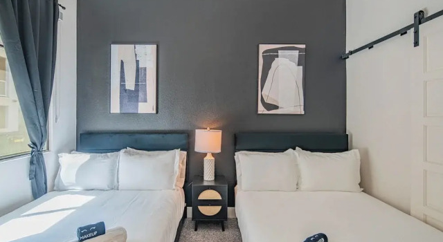 ROVE LIVING/KB - Scottsdale Grand, Забронировать Апартаменты/квартира Отели Скотсдейл с парковкой, Парковка