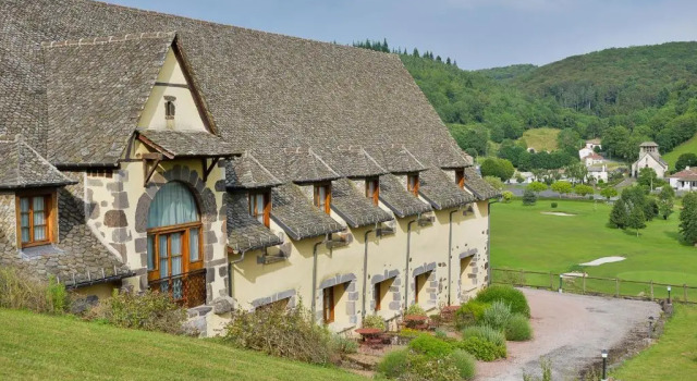 Номер Standard Resort Golf Château de Salles
