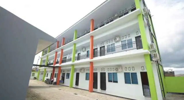Hotel O near Mall Boemi Kedaton formerly Hotel Lima Residence, Book Hotel Hotels in Sumatra with Breakfast, Breakfasts