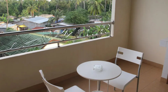 Одноместный номер Standard с балконом OYO Baan Tong Tong Pattaya Resort