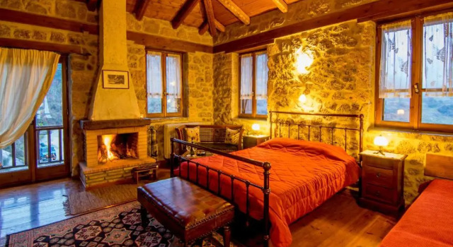 Люкс Luxury Pigi Tarlampa Hotel