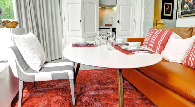 Студия Superior Three Houses & Bedrooms