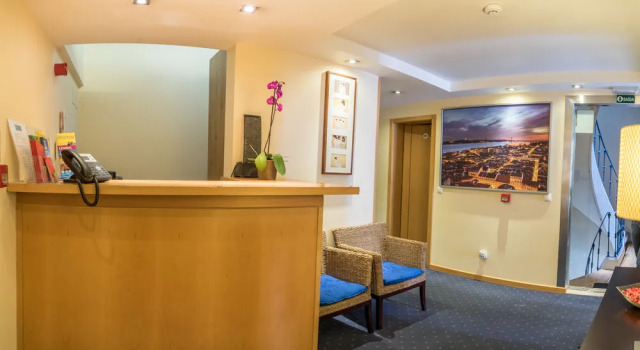 Inn Fashion Residence, Забронировать Отель Отели в центре Санту-Антониу, в центре, Парковка