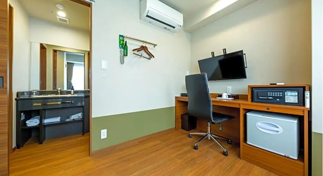 Hotel Meldia Shijo Kawaramachi - Vacation STAY 86742, Забронировать Отель Симогё , рядом с Карасума Оикэ
