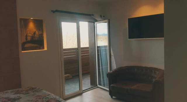 Turistic Girona - Piso de 3 habitaciones, Rezerwuj Hotel Girona Gironès