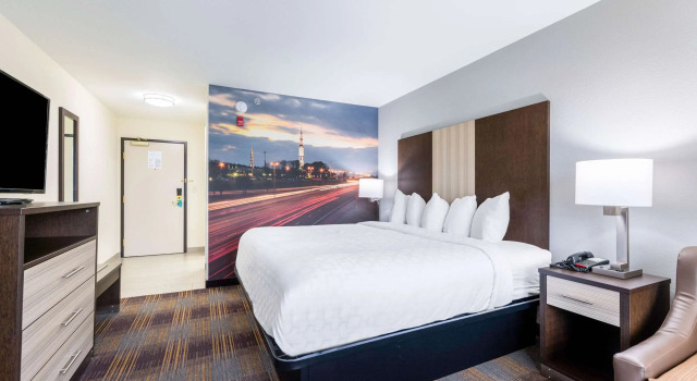 Двухместный номер Standard Clarion Pointe Madison-Huntsville