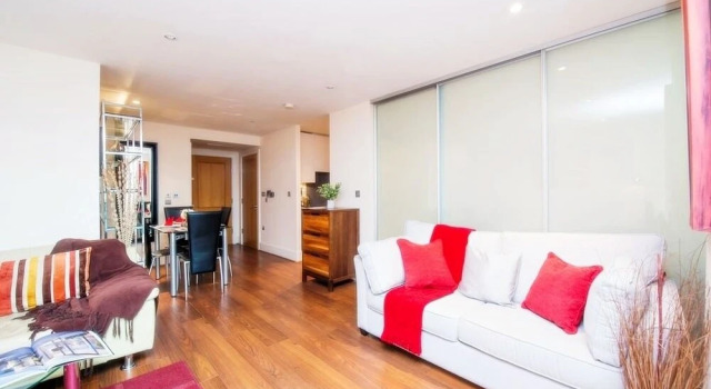London Eye View Apartment, Varaa Huoneisto Asunnot kohteessa Merseyside, Huoneisto