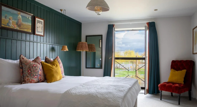 Номер Comfort с видом на реку The Bridge Hotel