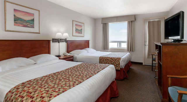 Super 8 Caraquet, Book Mini-hotel SPA-hoteller i New Brunswick, SPA