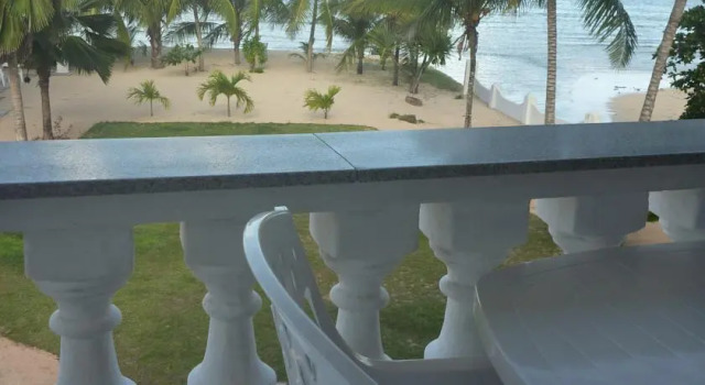 Jamelah Beach Guest House, Book Guesthouse Hotels in Mahe with Parking, Parking