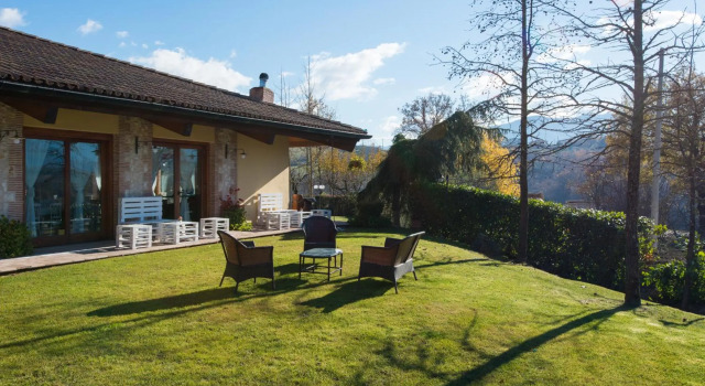 Valle Dell'Aquila Country House, Rezervați Hotel Settefrati 