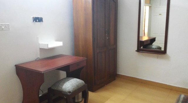 Rasa Hotel, Restaurant & Art Space, Забронировать Отель Отели штата Кералы с парковкой, Парковка