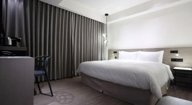 Двухместный номер Standard KEEBE Hotel
