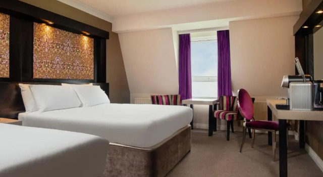 Семейный номер Standard Flannerys Hotel