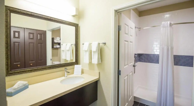 Номер Standard Staybridge Suites Plano North - Frisco by IHG