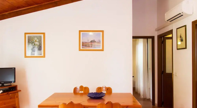 Апартаменты c 1 комнатой с видом на бассейн Residence with swimming pool near Alghero