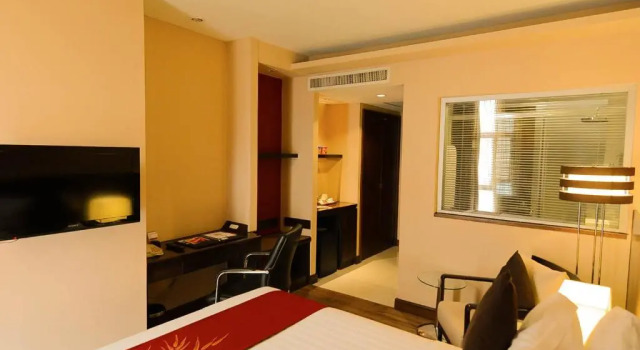 Двухместный номер Superior Ramada by Wyndham Manila Central