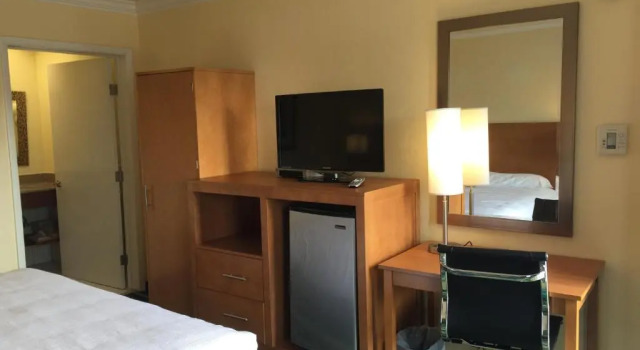Номер Standard Surf Motel