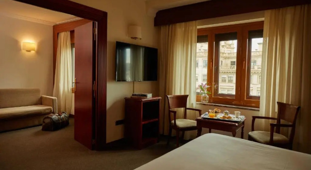 Двухместный полулюкс El Avenida Palace