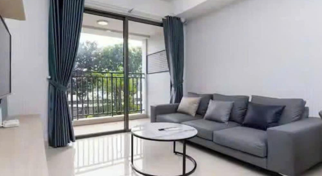 Семейный клубный люкс с 3 комнатами с видом на город Vertex Luxstay Airport Botanica Premier