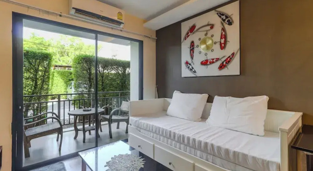 Best Spot Beachfront 1BR C239