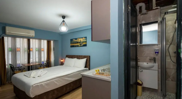Номер Standard Taksim Antique Hotel