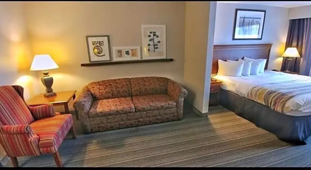 Студия Country Inn & Suites by Radisson, Chambersburg, PA
