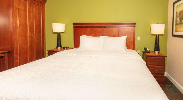 Hampton Inn Daytona Speedway-Airport, Reserva ahora Hotel Daytona Beach Shores Zona de la Playa de Daytona