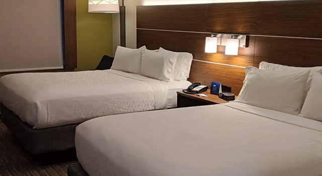 Номер Executive Holiday Inn Express Hotel & Suites Claypool Hill -Richlands Area by IHG