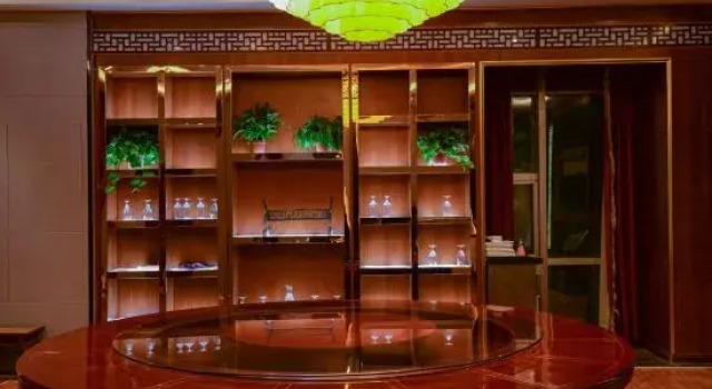 Yasheng Hotel Nakagawa Airport Branch, Забронировать Отель Ланьчжоу провинция Ганьсу
