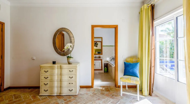 Вилла с 4 комнатами с балконом Endless Summer Luxury Villa
