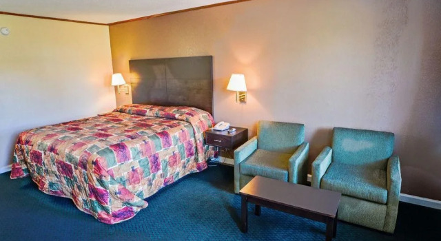 Southern Inn & Suites, Rezerwuj Hotel Hotele w Missisipi z parkingiem, Parking