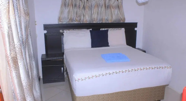 Апартаменты Executive Blue Ridge Escape Guest House