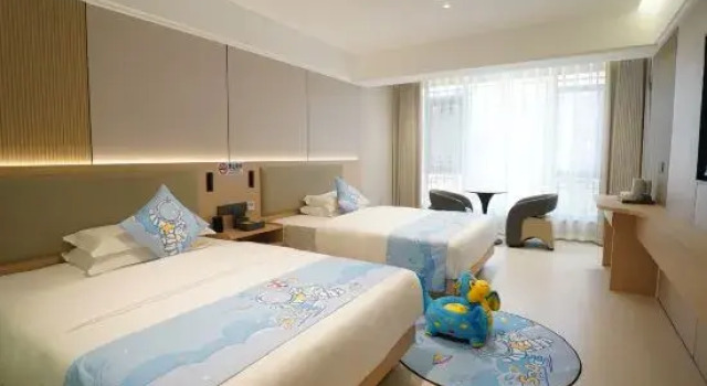 Семейный тент Mengla Qiyunpan Hotel (Nanla River Starlight Night Market)