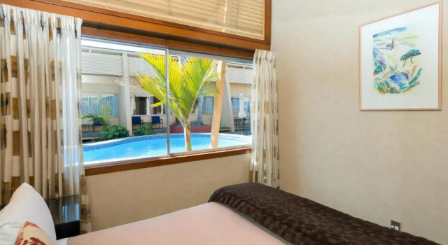 Апартаменты с 2 комнатами с видом на внутренний двор Oasis Beach Motel