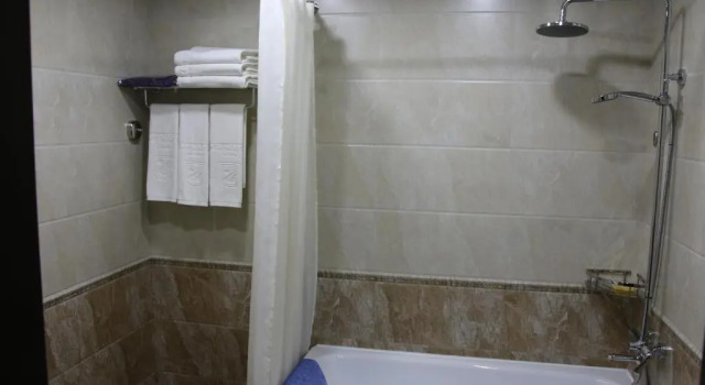 Номер Comfort Zargaron Plaza