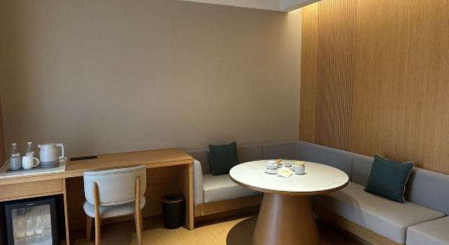 Люкс Ji Hotel Shenzhen Futian Exhibition Center Huangga