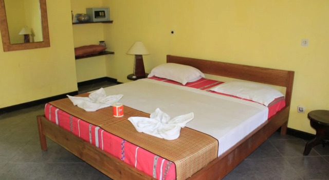 Gili Welldone Guesthouse, Забронировать Отель Отели Гилей Траванган с завтраком, рядом с Порт Гили Траванган, Завтраки