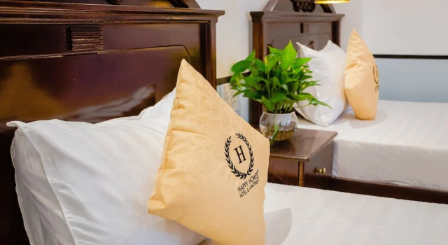 Happyhomes 28 Sai Gon Central Hotel, Забронировать Отель Bad Gastein Хошимин, рядом с Парк Тао Дан