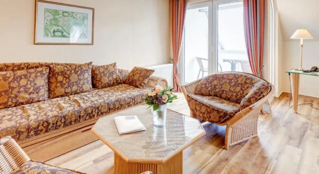 Люкс с 2 комнатами с видом на море Hotel Seeschlösschen