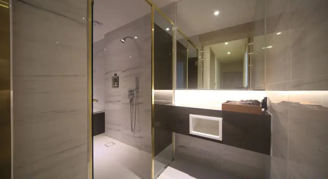 Номер Luxury H Avenue Hotel Minam