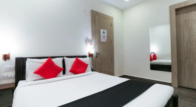 Номер Economy Capital O 67657 Schmear Suites