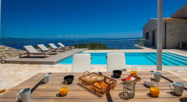 Вилла Above Blu Villa by PaxosRetreats