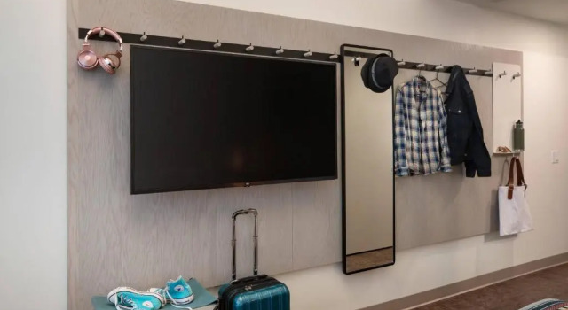Четырёхместный номер Standard Moxy Portland Downtown