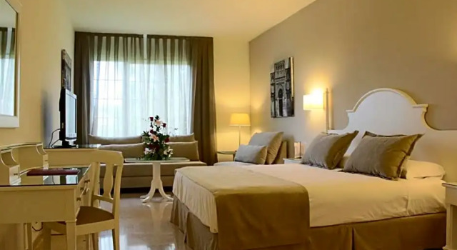 Люкс Crisol Jardines de Córdoba