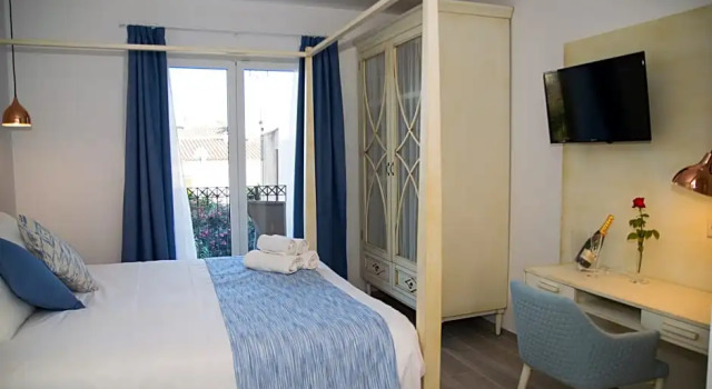 Двухместный номер Standard с балконом Boutique Hotel Petit Sant Miquel