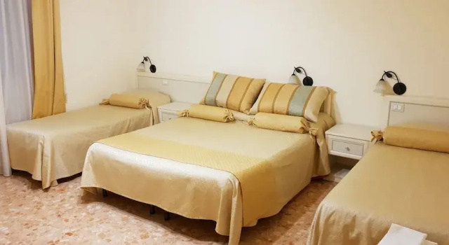 Четырёхместный номер Classic RS San Sebastiano Holidays