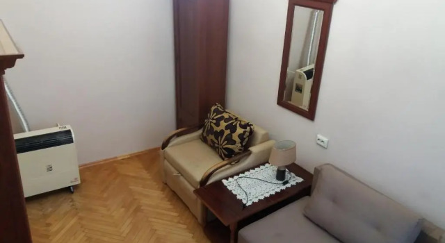 Апартаменты Pylnykarska 6